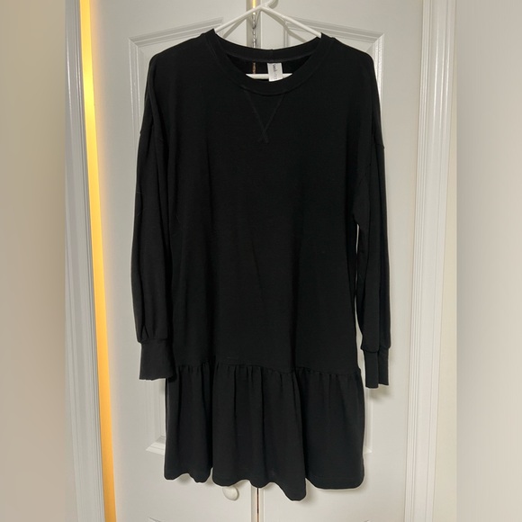 Essential Mini Sweat Dress - Smash+Tess x Jillian Harris - Picture 1 of 2